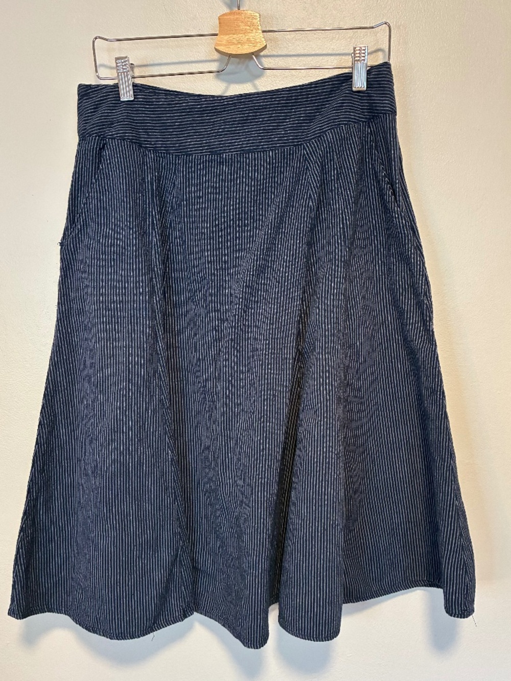 Navy Blue & White Stripe Midi A-Line Flare skirt VTG style. Size 12. 100% cotton